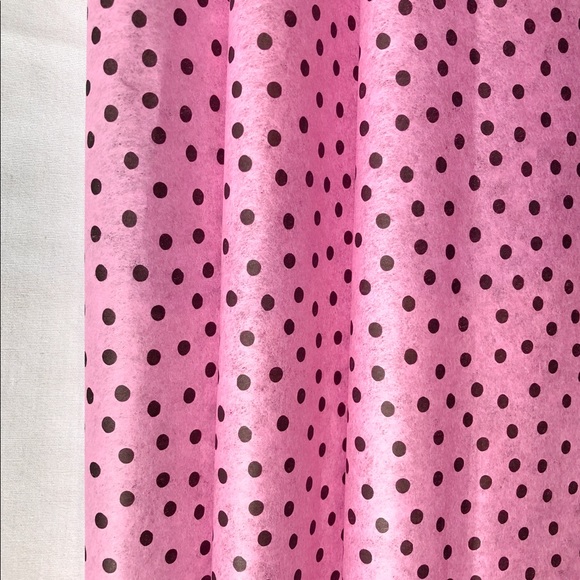 Raspberry Speckle tissue paper 12, 20x30 inch sheet pack - Picture 5 of 7